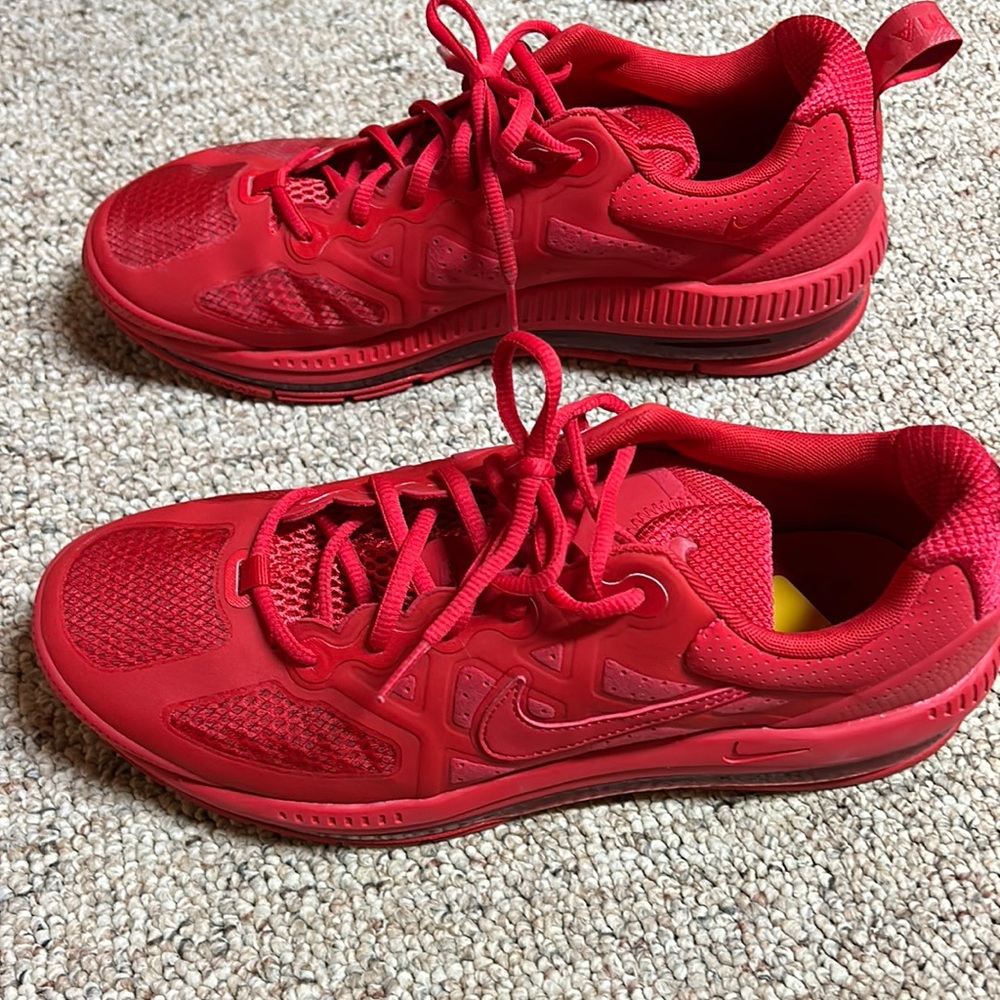 Men’s Nike Air Max Red Sz 11